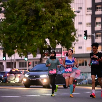 Runner Photo 4111343