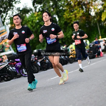 Runner Photo 4111352