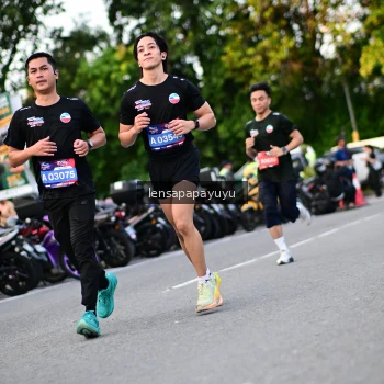 Runner Photo 4111356