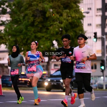 Runner Photo 4111357