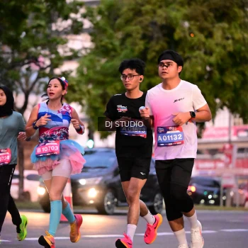 Runner Photo 4111374