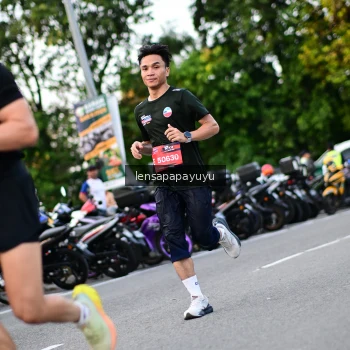 Runner Photo 4111384
