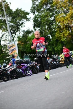 Runner Photo 4111386