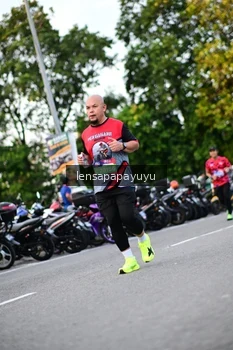 Runner Photo 4111401