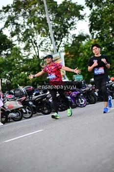 Runner Photo 4111410