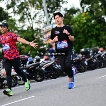 Runner Photo 4111439