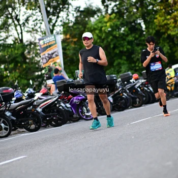 Runner Photo 4111585