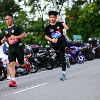 Runner Photo 4111628