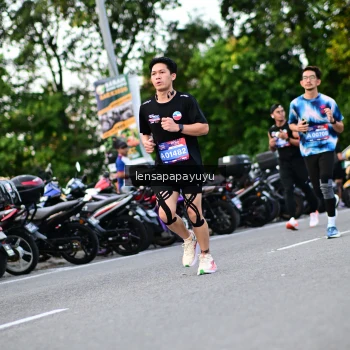 Runner Photo 4111687