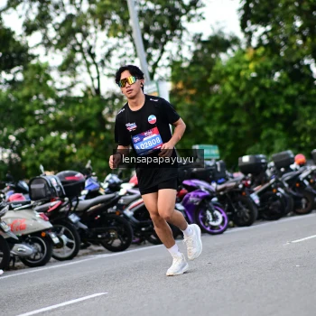 Runner Photo 4111688
