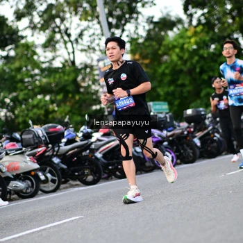 Runner Photo 4111689