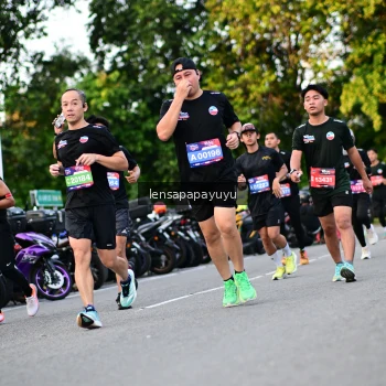 Runner Photo 4111737