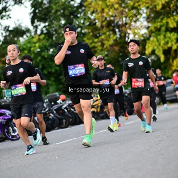 Runner Photo 4111738