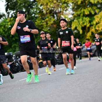 Runner Photo 4111740