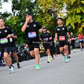 Runner Photo 4111749