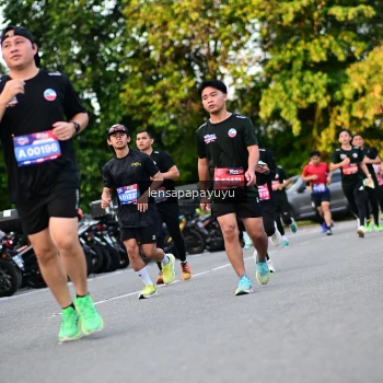 Runner Photo 4111761