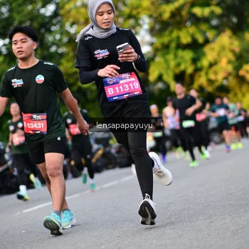 Runner Photo 4111792