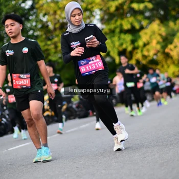 Runner Photo 4111817