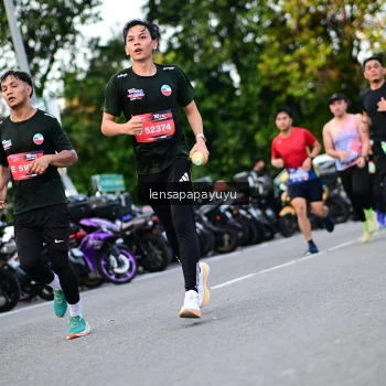 Runner Photo 4111818