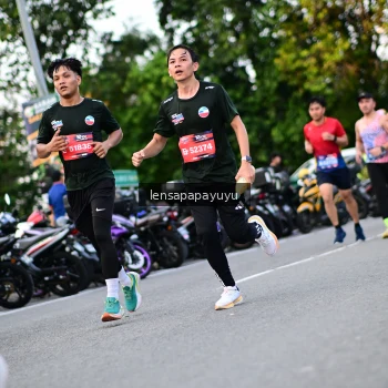 Runner Photo 4111822