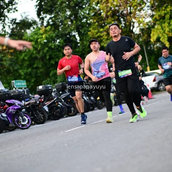 Runner Photo 4111829