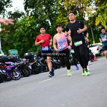 Runner Photo 4111834