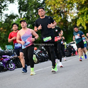Runner Photo 4111847