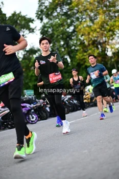 Runner Photo 4111868