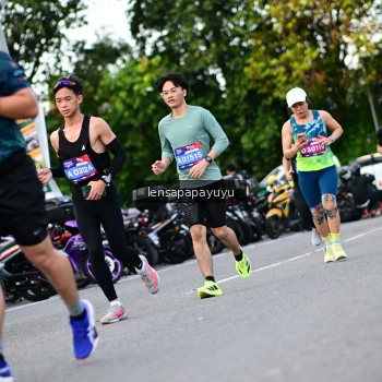 Runner Photo 4111904