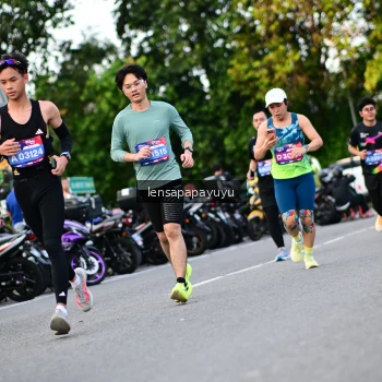 Runner Photo 4111916