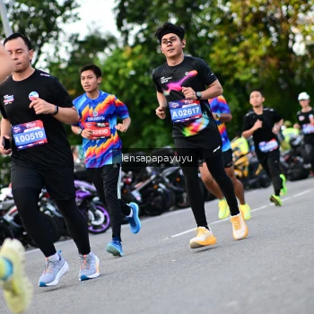 Runner Photo 4111955