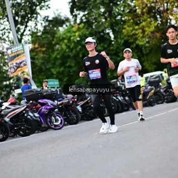 Runner Photo 4111987