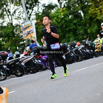 Runner Photo 4111988