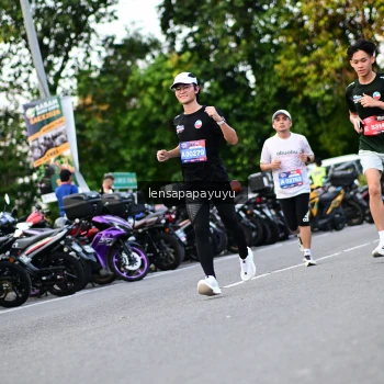 Runner Photo 4111996