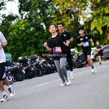Runner Photo 4112025