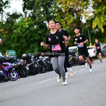 Runner Photo 4112027