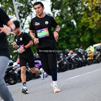 Runner Photo 4112048
