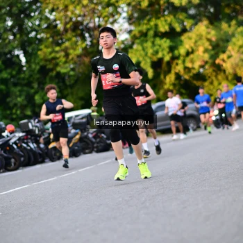 Runner Photo 4112055