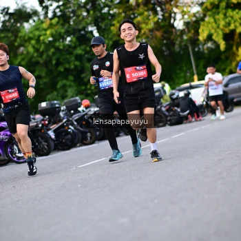 Runner Photo 4112064