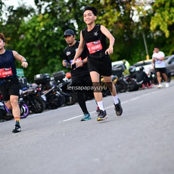 Runner Photo 4112068