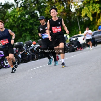 Runner Photo 4112073