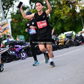 Runner Photo 4112092
