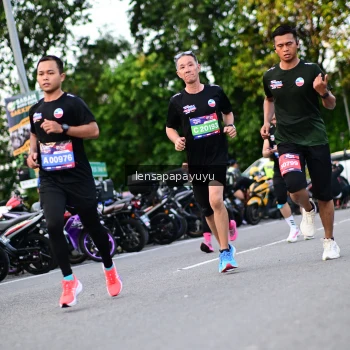 Runner Photo 4112122