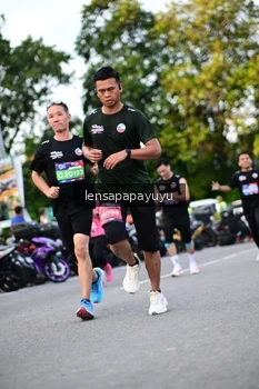 Runner Photo 4112127