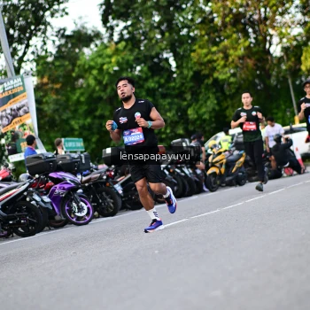 Runner Photo 4112203