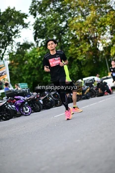 Runner Photo 4112211