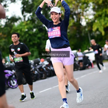 Runner Photo 4112353