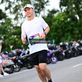 Runner Photo 4112367