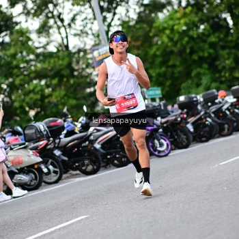 Runner Photo 4112382