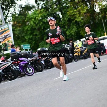 Runner Photo 4112409